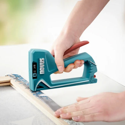 Novus J-11 Handtacker - 030-0471