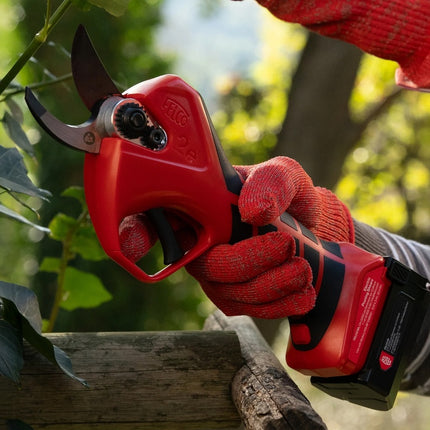 Felco 2E Elektrische snoeischaar, knipt tot 27mm, incl. Accesoires en koffer - 1508379