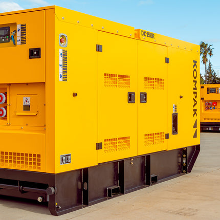 KOMPAK DC150R Rental diesel generator 108kW - 230/400V (CUMMINS)