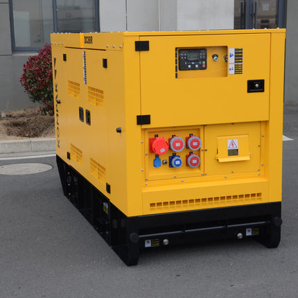 KOMPAK DC88R Rental diesel generator 64kW - 230/400V (CUMMINS)