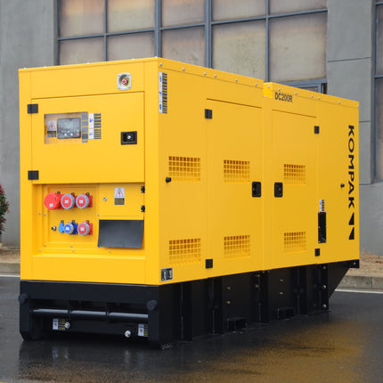 KOMPAK DC200R Rental diesel generator 145kW - 230/400V (CUMMINS)