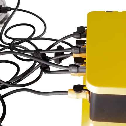 KOMPAK paralel connection box voor KPG3600 - 230V/400V