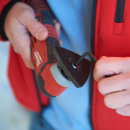 Milwaukee C12 MT-402B Multitool