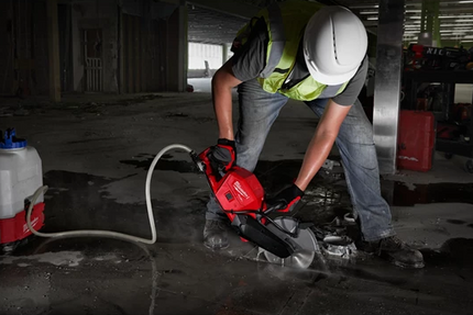 Milwaukee M18 FCOS230-121 doorslijpmachine FUEL - 4933499175