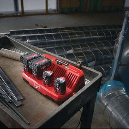 Milwaukee M12 C4 Multilader