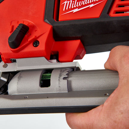 Milwaukee M18 BJS-402C Decoupeerzaagmachine