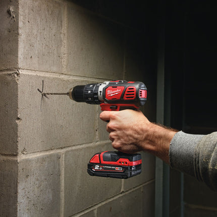 Milwaukee M18 BPD-202C Slagboormachine compact