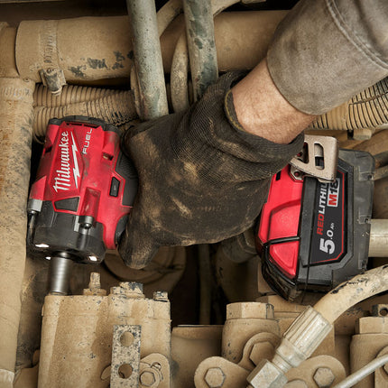 Milwaukee M18 FIW2F12-502X Slagmoersleutel met frictiering 1 2