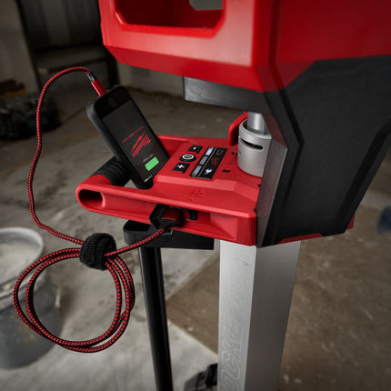 Milwaukee M18HOSALC-0 Staande Lamp/lader High Output