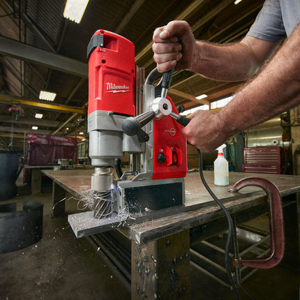 Milwaukee MDE 41 Kernboormachine met magneetvoet