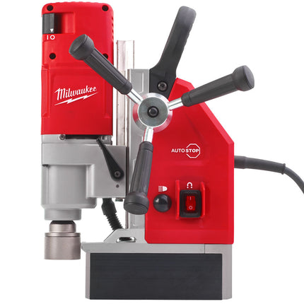 Milwaukee MDE 41 Kernboormachine met magneetvoet
