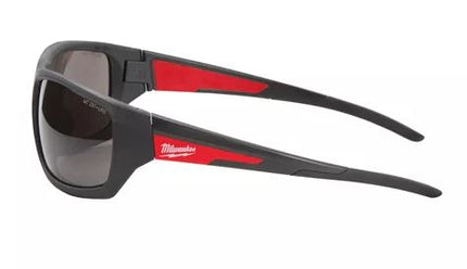 Milwaukee Performance veiligheidsbril getint- 4932471884