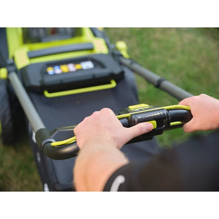 Ryobi RY18LMXSP51A-0 Zelfrijdende Accu Grasmaaier 51cm - 5133006857
