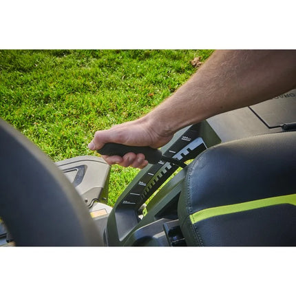 Ryobi RY72TMX107++ Tuintractor 72V 107cm tot 8000m2