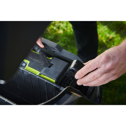 Ryobi RY72TMX107++ Tuintractor 72V 107cm tot 8000m2