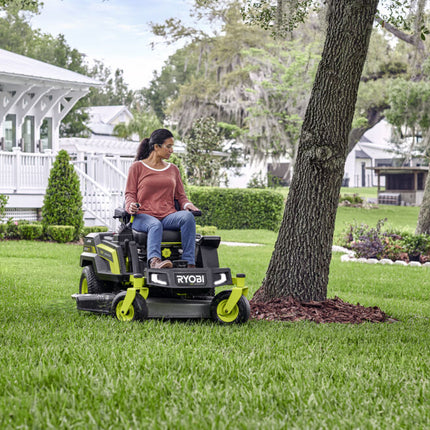 Ryobi RY72ZTRX107 Zero-Turn zitmaaier 72V 107cm tot 6000m2
