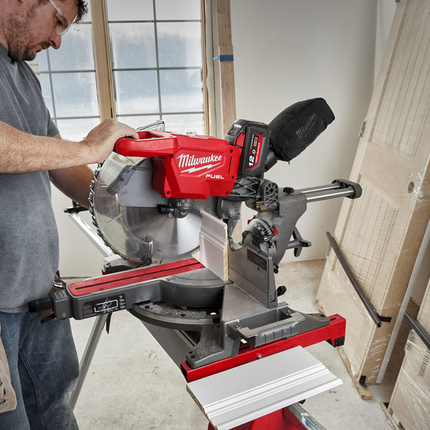 Milwaukee M18FMS305-0 Afkortzaagmachine 305mm