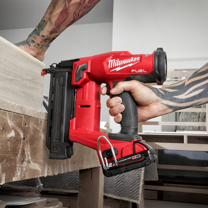 Milwaukee M18FN18GS-0X afwerkingstacker FUEL Li-Ion