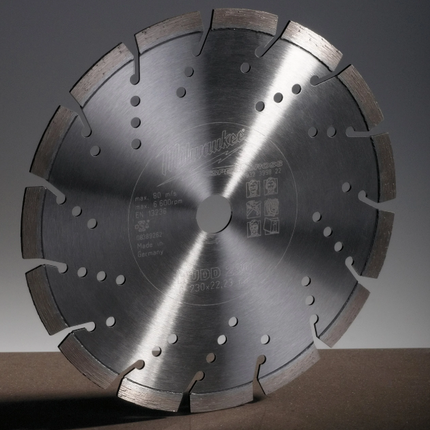 Milwaukee Diamantschijf 230mm Speedcross HUDD