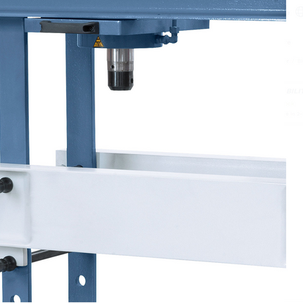 Bernardo Hydraulische Werkplaatspers BHP 30 - 06-1738XL