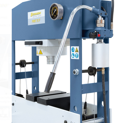Bernardo Pneumatische Werkplaatspers PWK 75 F - 06-1718