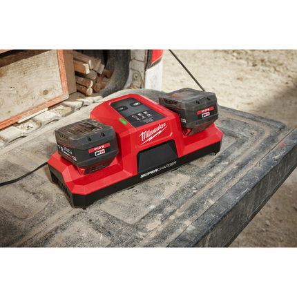 Milwaukee M18 DBSC super lader dual bay - 4932492531