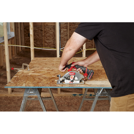 Milwaukee M12 Fuel FCS442-502X Cirkelzaagmachine compact - 4933493489