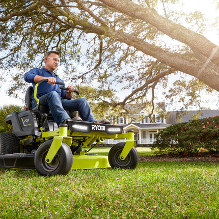 Ryobi ZTR480EX Zero-Turn zitmaaier 48V 106cm