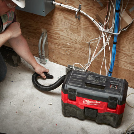 Milwaukee M18 VC2-0 Nat-/droogzuiger